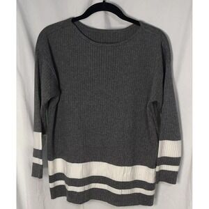 Chicos Zenergy Womens Gray w White Arm Bands Ribbed Knit Long Sleeve Top -Size 1